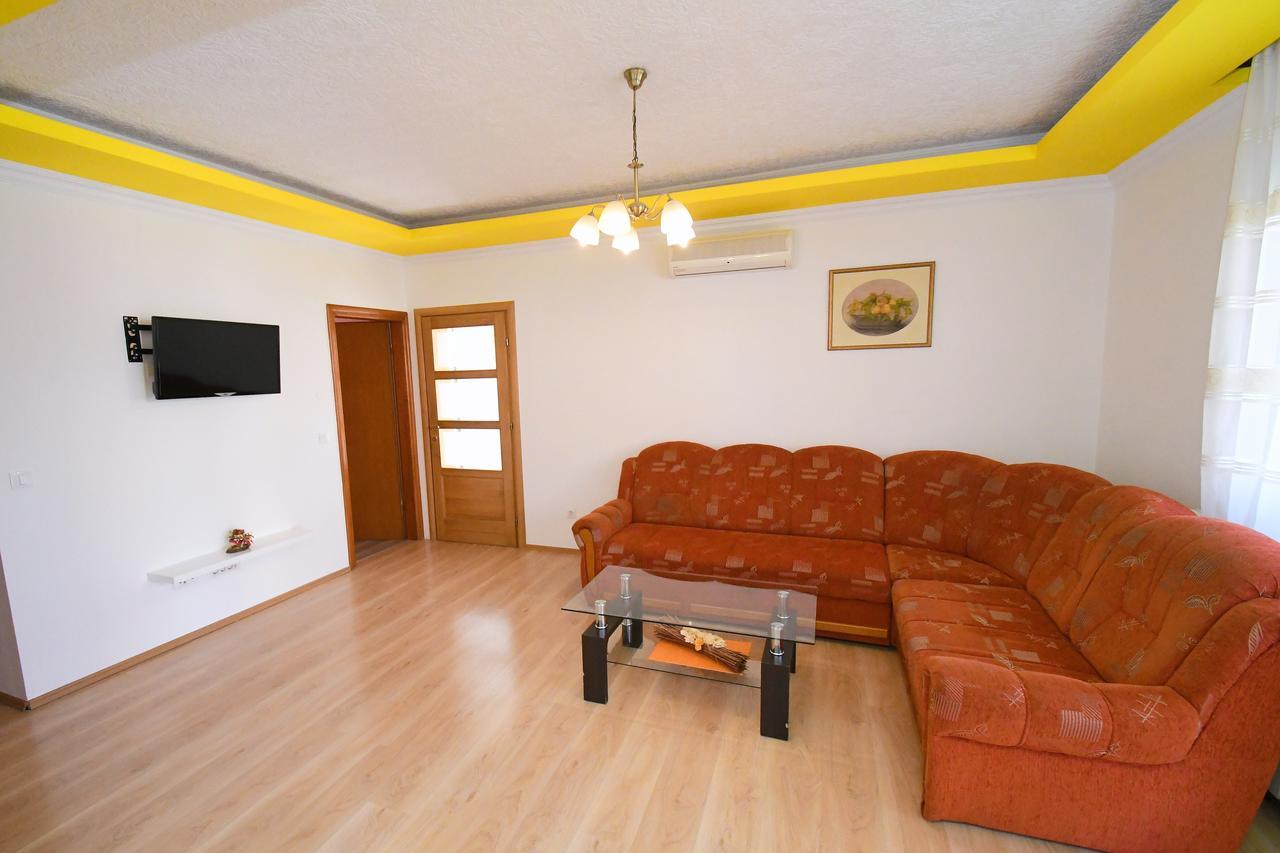 Apartment Mirjana 2 Rijeka Luaran gambar
